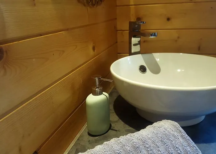 Гостевой дом Les Lilas 3*